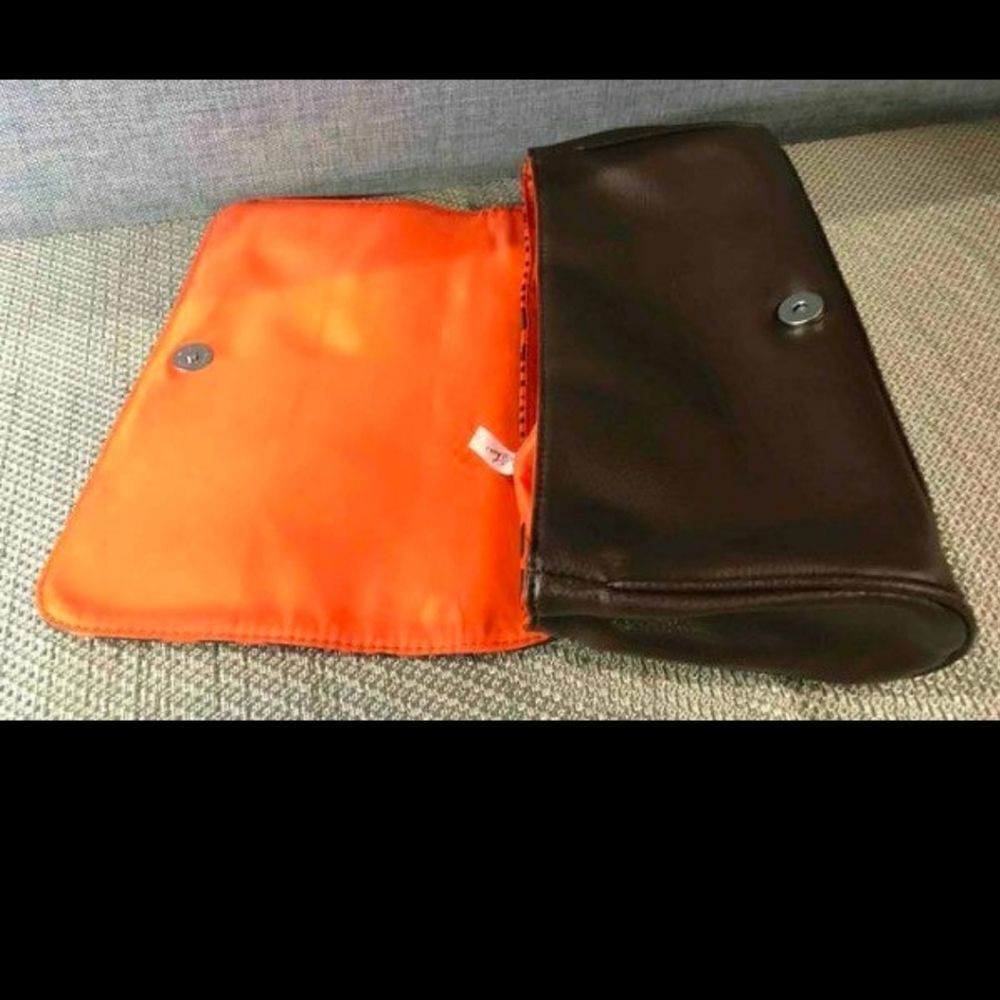 Virginia Cavaliers Clutch Purse - Picture 4 of 4